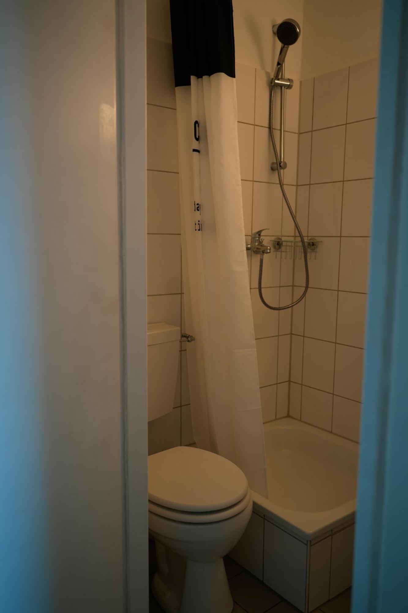 Elegantes & Modernes Messe Apartment, Hannover, Laatzen Экстерьер фото